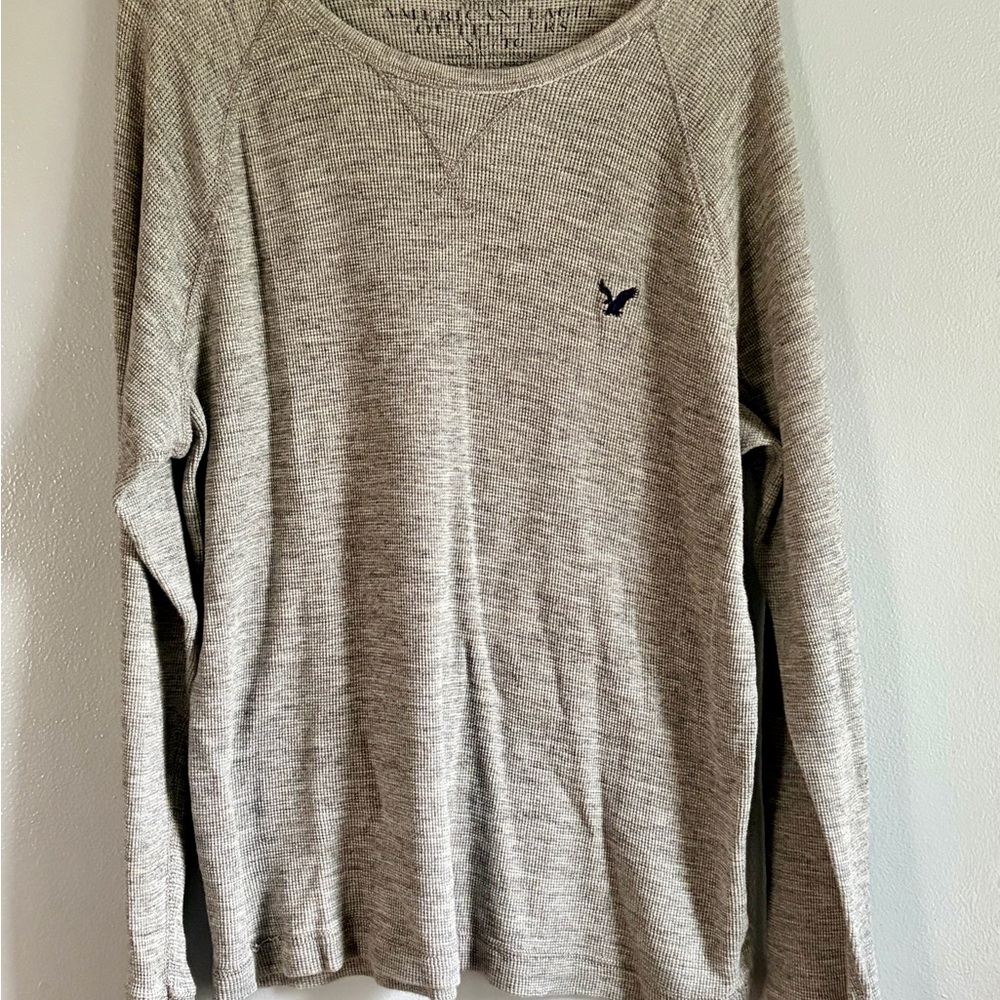 American Eagle Outfitters Heathered Gray Long Sleeve Shirt